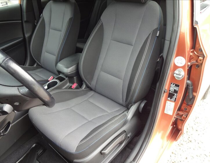 Hyundai i30 Kombi 1,6 l 99 kw