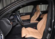 Volvo V60 Kombi 2,0 l 145 kw