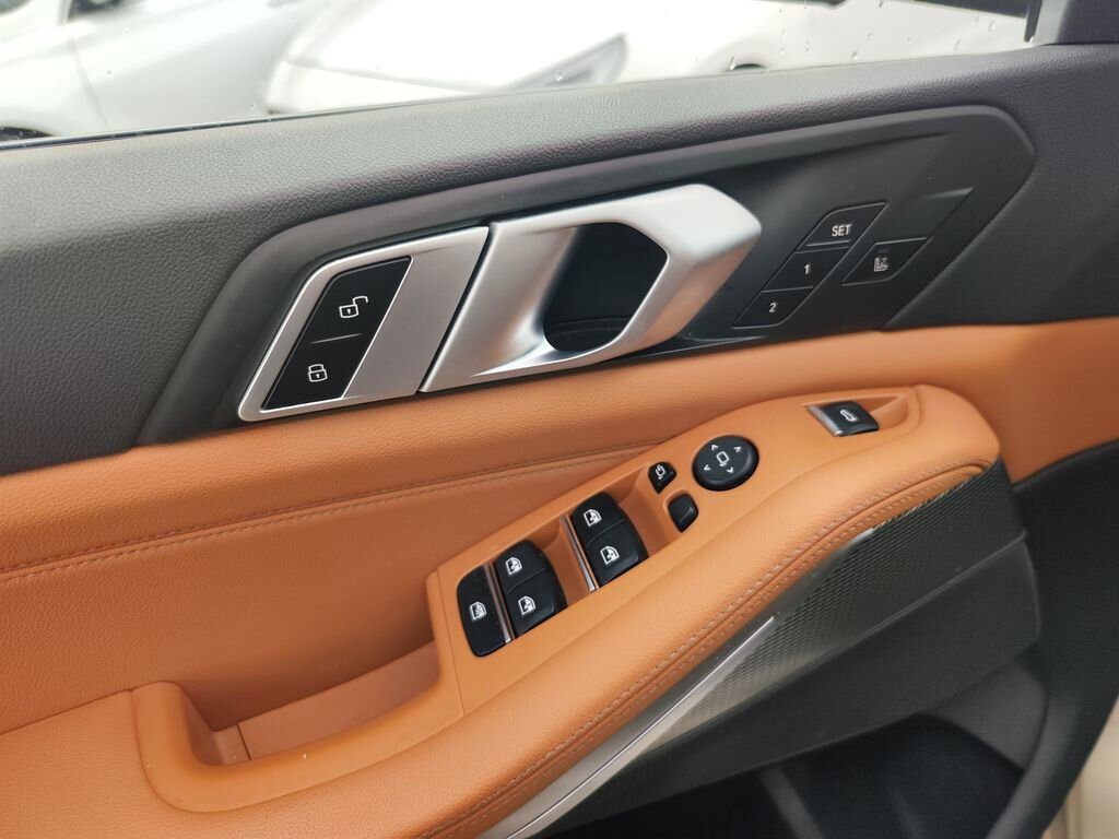 BMW X5 SUV / Terénní 3,0 l 195 kw