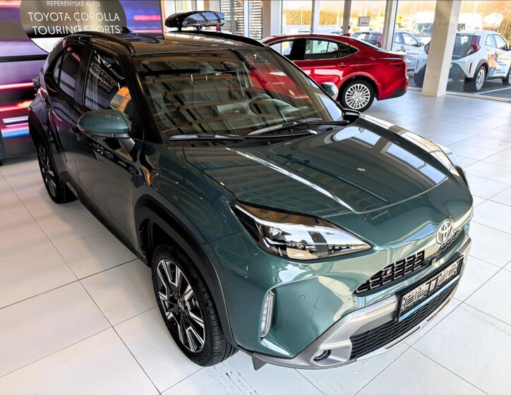 Toyota Yaris Cross SUV 1,5 l 96 kw
