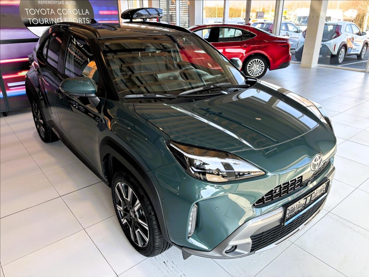 Toyota Yaris Cross SUV 1,5 l 96 kw