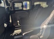 Ford Tourneo Custom 11