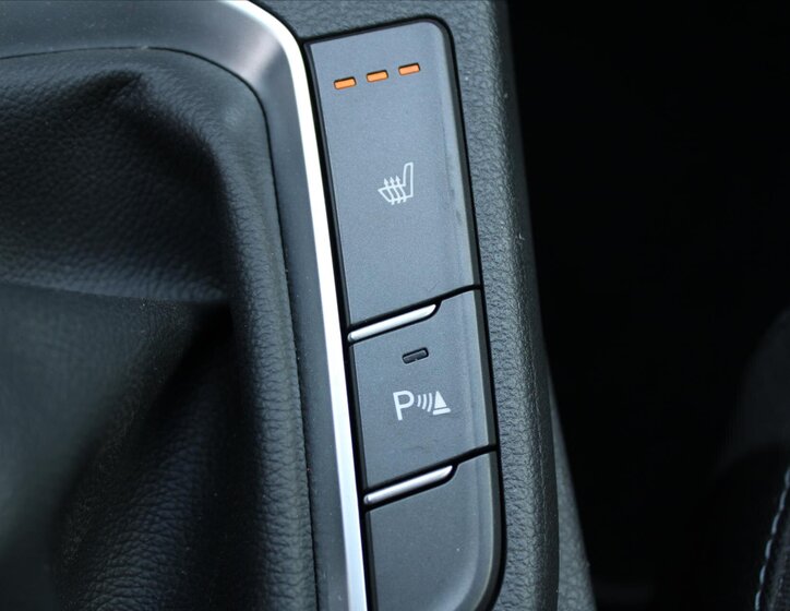 Hyundai i30 Liftback 1,5 l 117 kw