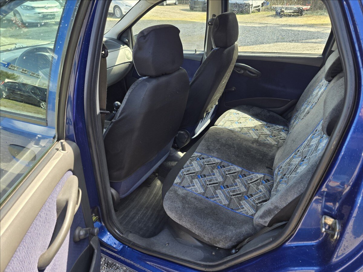 Fiat Punto Hatchback 1,2 l 44 kw