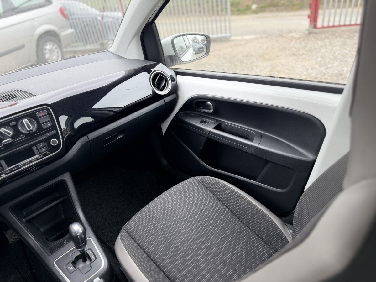 Volkswagen up! Hatchback 999,0 44 kw