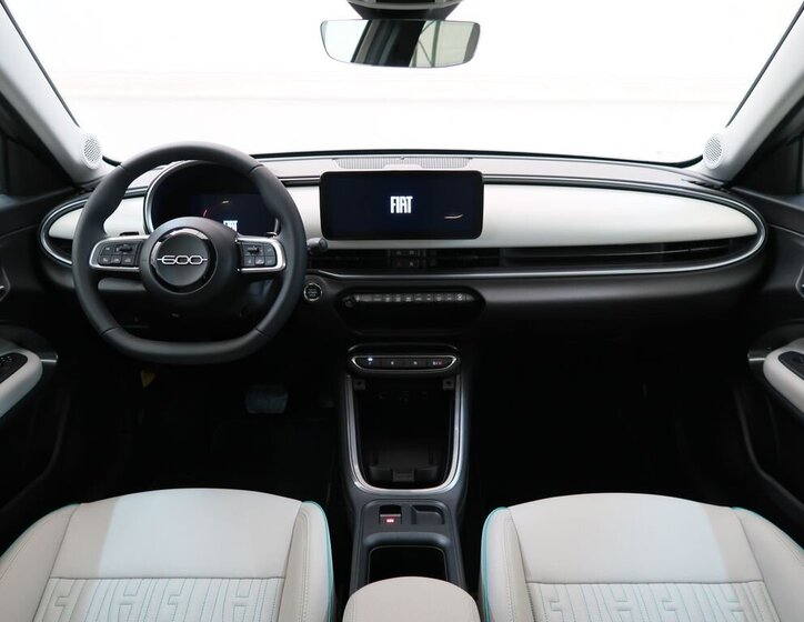 Fiat 600 Hatchback 1,2 l 100 kw