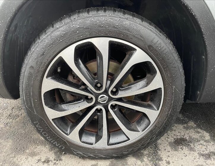 Nissan Qashqai SUV 1,5 l 81 kw