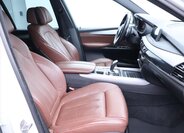 BMW X5 SUV 3,0 l 230 kw