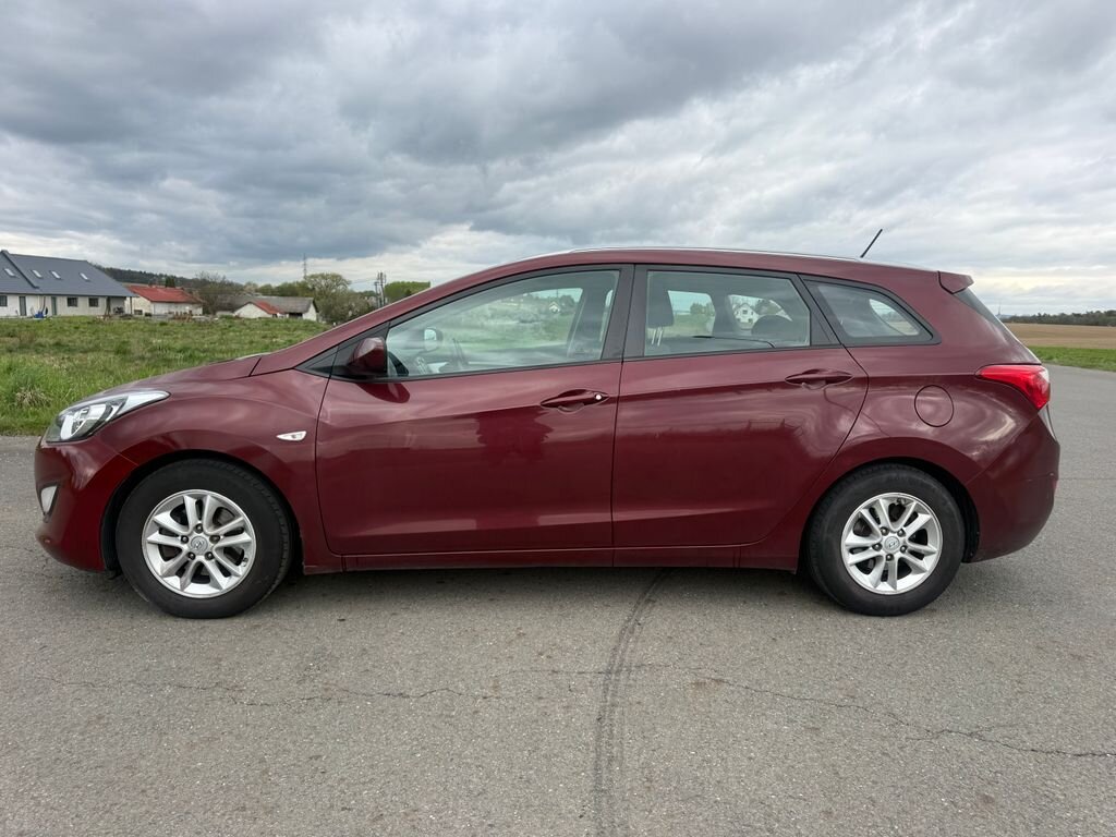 Hyundai i30 Kombi 1,6 l 81 kw