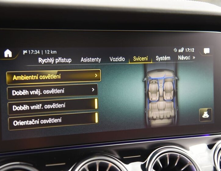 Mercedes-Benz CLS Sedan 3,0 l 320 kw