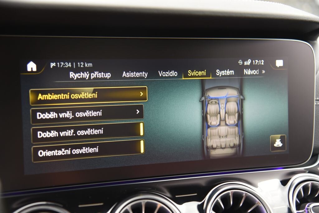 Mercedes-Benz CLS Sedan 3,0 l 320 kw