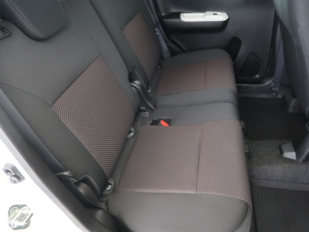 Suzuki Ignis SUV 1,2 l 66 kw