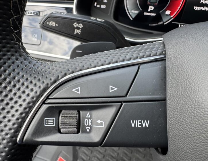 Audi SQ7 Kombi 4,0 l 320 kw