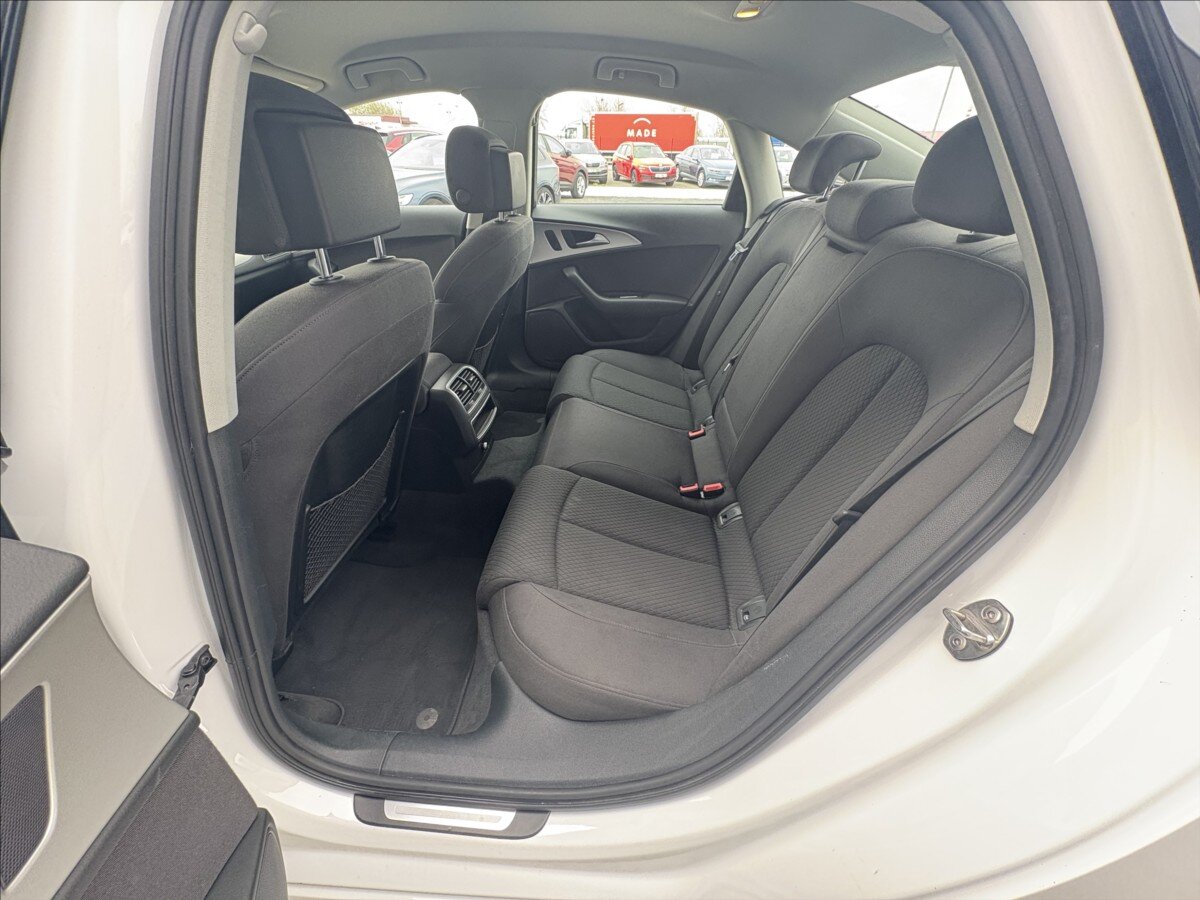 Audi A6 Sedan / Limuzína 3,0 l 160 kw