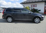 Volvo XC70 Kombi 2,4 l 133 kw