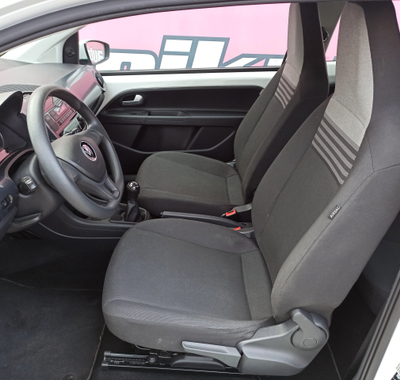 Volkswagen up! 8