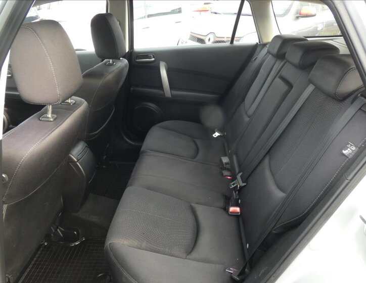 Mazda 6 Kombi 1,8 l 88 kw