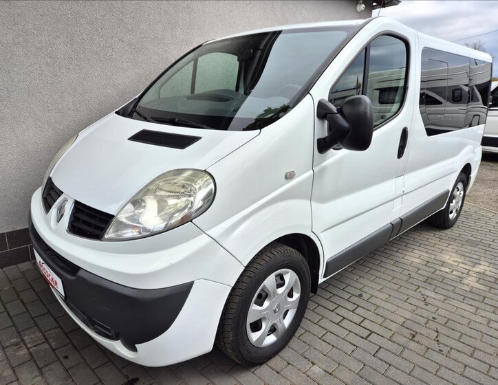 Renault Trafic 1