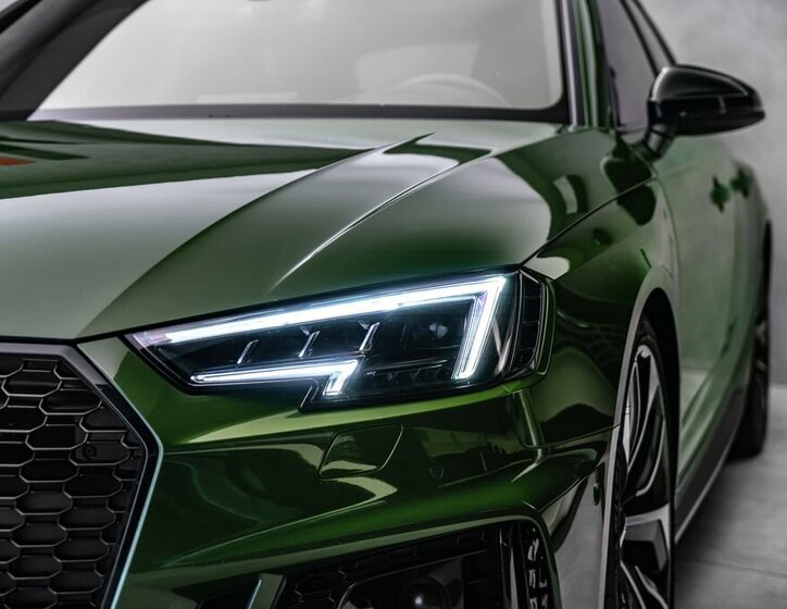 Audi RS4 Kombi 2,9 l 331 kw