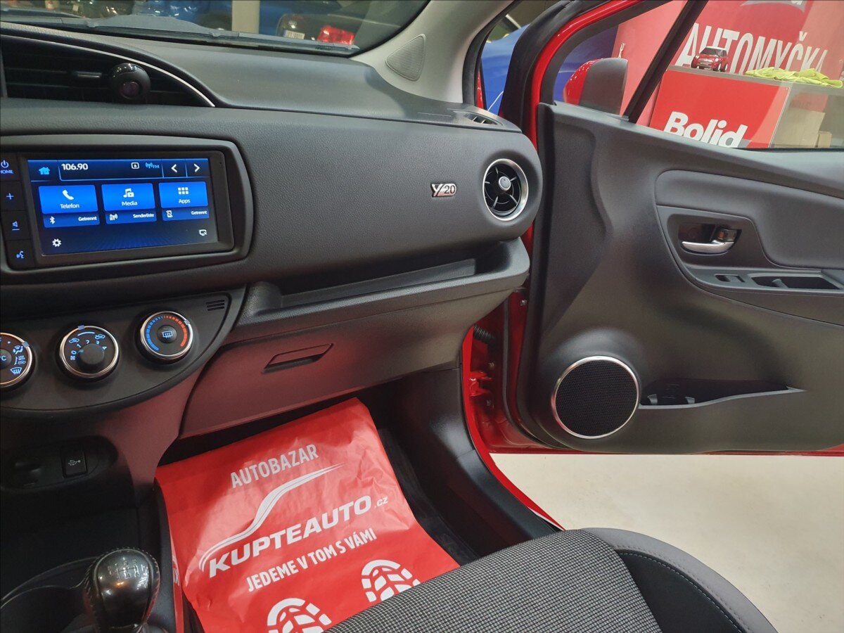 Toyota Yaris Hatchback 1,5 l 82 kw