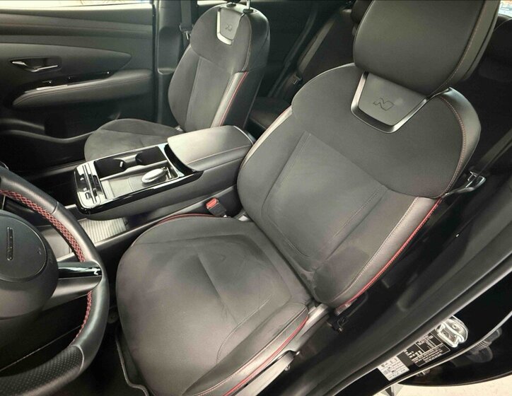 Hyundai Tucson SUV / Terénní 1,6 l 158 kw