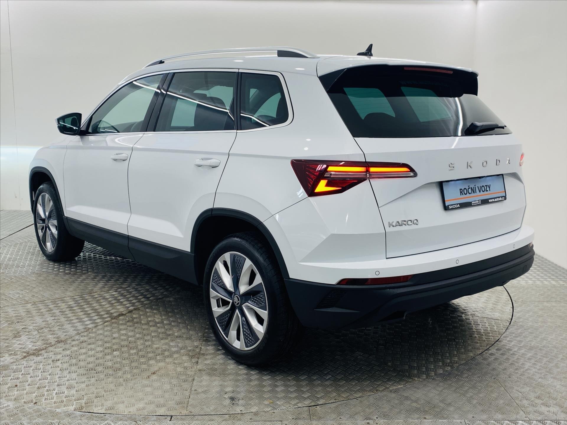 Škoda Karoq SUV 1,5 l 110 kw