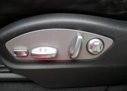 Porsche Cayenne SUV 4,1 l 281 kw