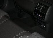 Volkswagen Passat 16