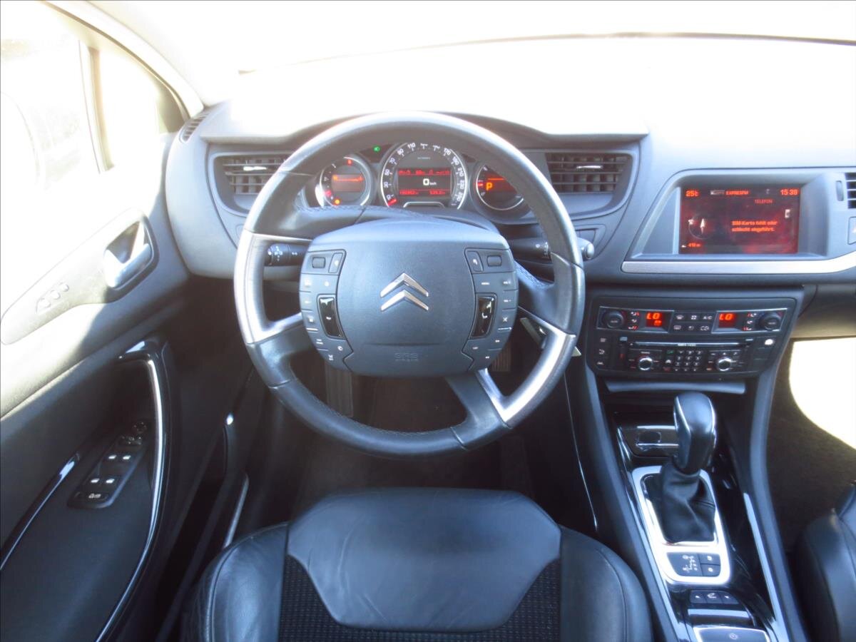 Citroën C5 Sedan / Limuzína 2,0 l 103 kw