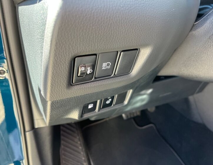 Toyota C-HR SUV / Terénní 2,0 l 112 kw