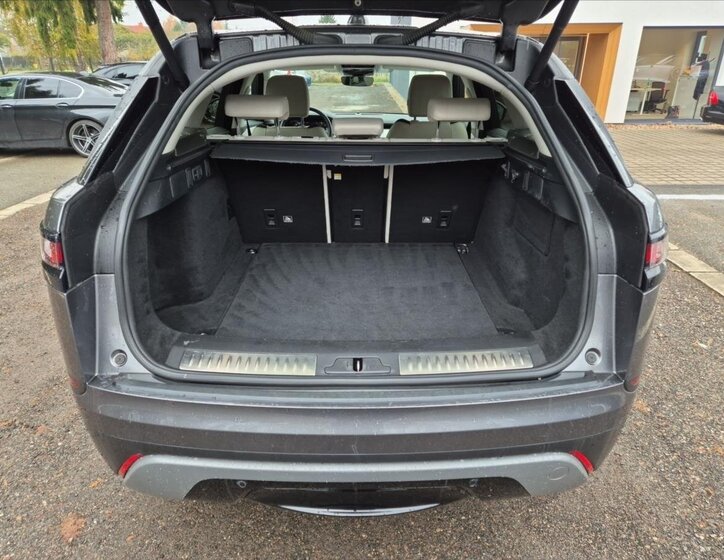 Land Rover Range Rover Velar 11
