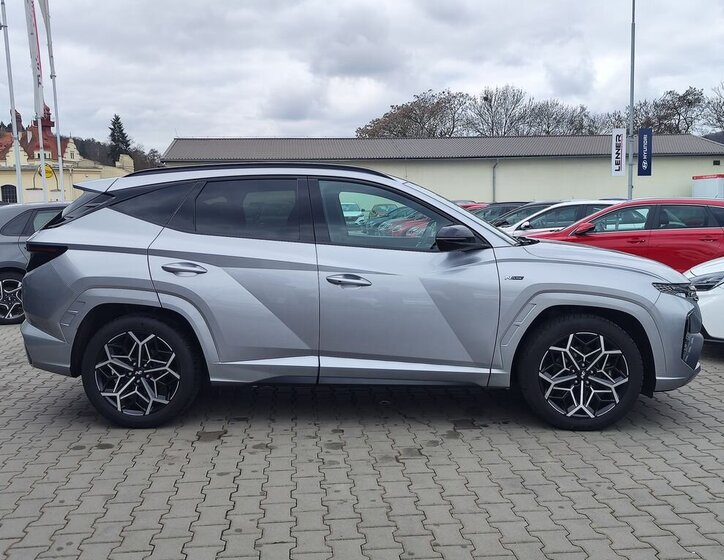 Hyundai Tucson SUV / Terénní 1,6 l 110 kw