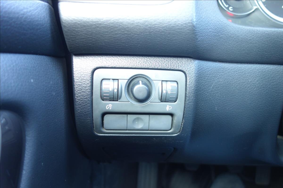 Subaru Legacy Sedan / Limuzína 2,5 l 121 kw