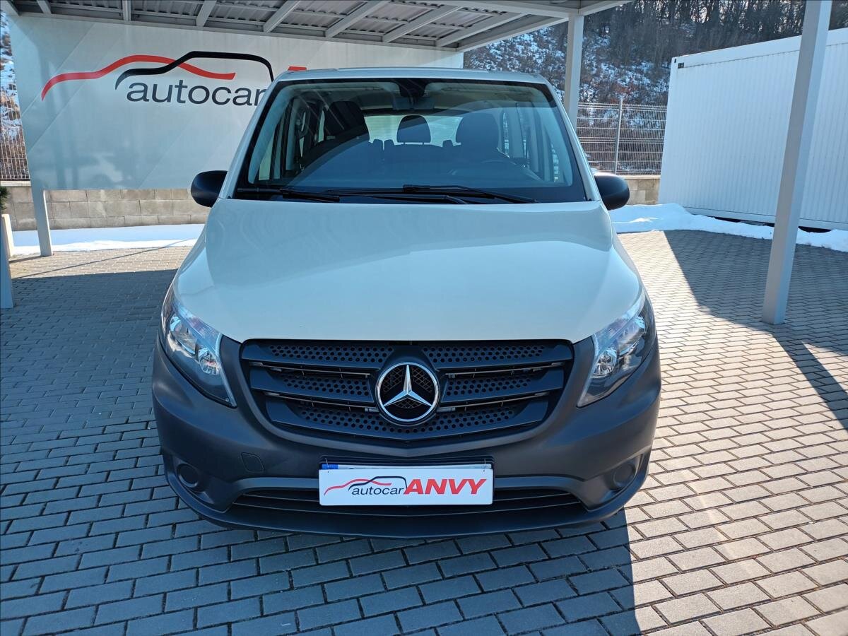 Mercedes-Benz Vito VAN-Minibus 1,8 l 100 kw