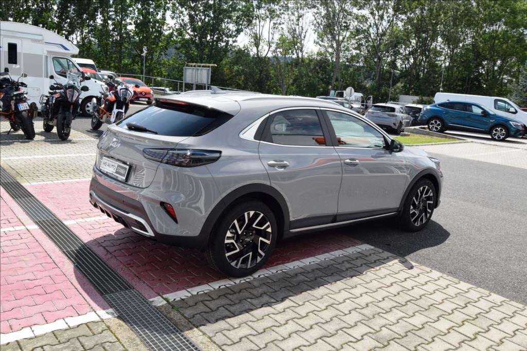 KIA XCeed SUV / Terénní 0,0 132 kw