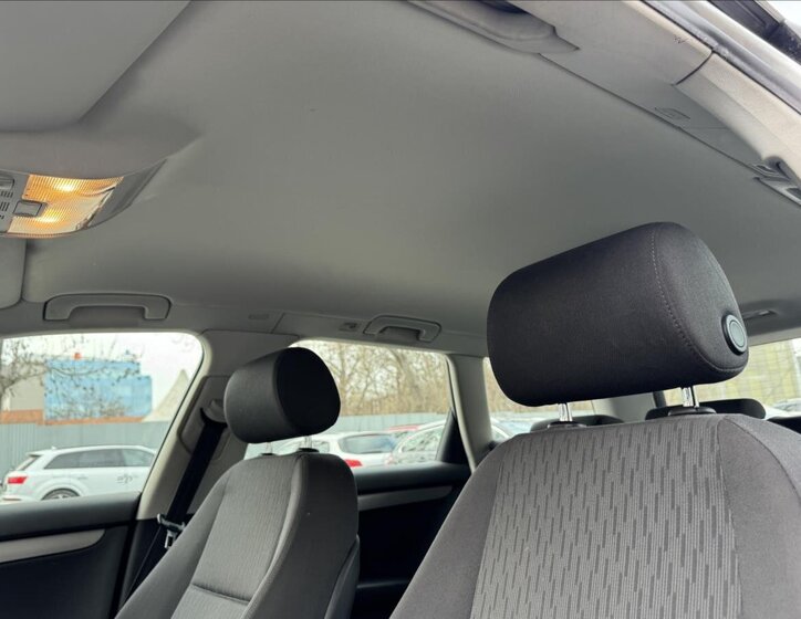 Audi A4 Kombi 2,0 l 103 kw