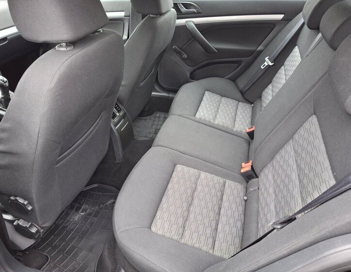 Škoda Octavia Sedan 2,0 l 103 kw