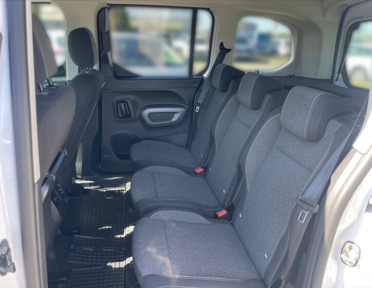 Opel Combo Ostatní 1,2 l 81 kw