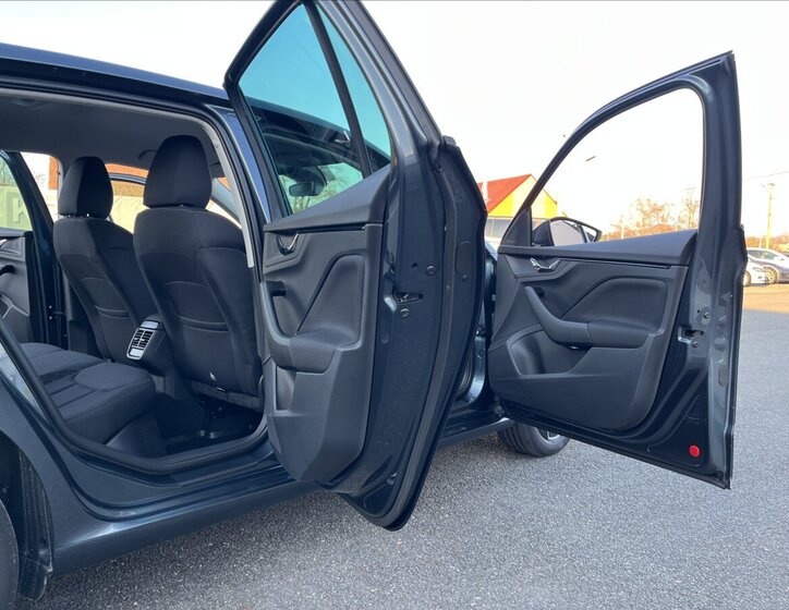 Škoda Scala Hatchback 999,0 85 kw