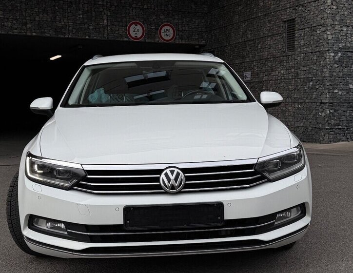Volkswagen Passat Kombi 0,0 0