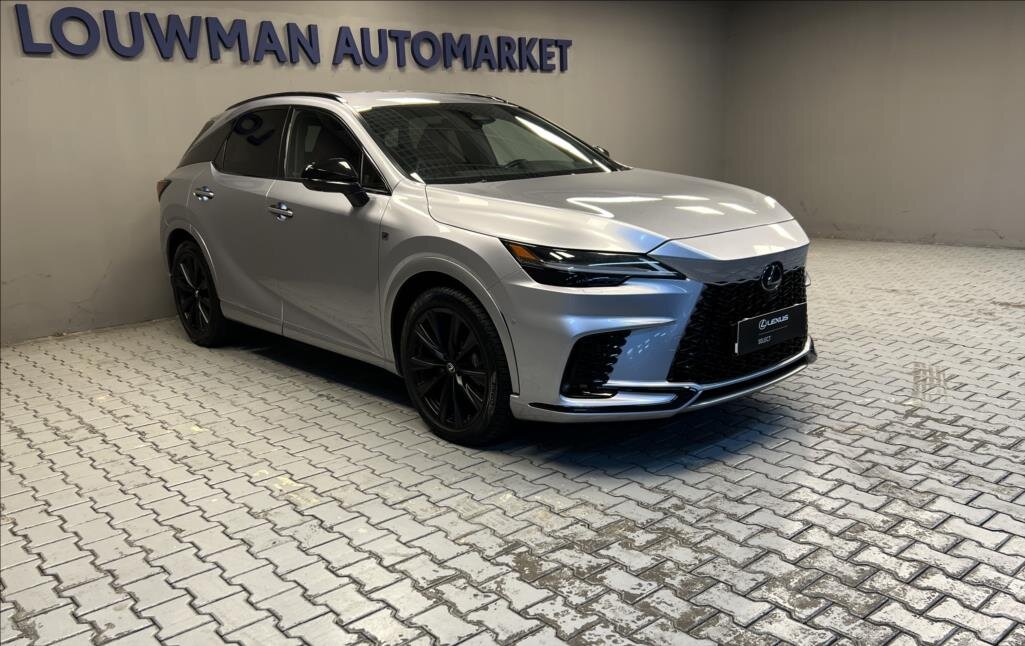 Lexus RX 500h SUV 2,4 l 273 kw