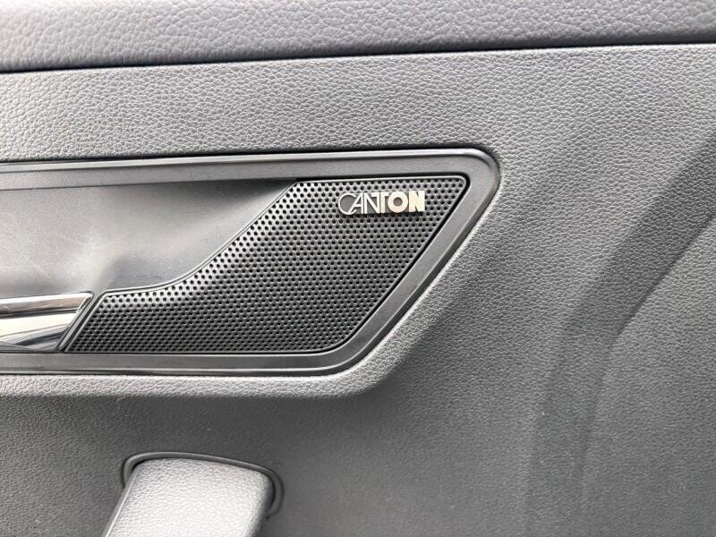 Škoda Karoq SUV 1,5 l 110 kw