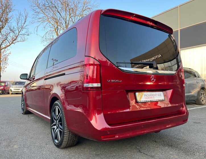 Mercedes-Benz Třídy V VAN-Minibus 2,0 l 174 kw