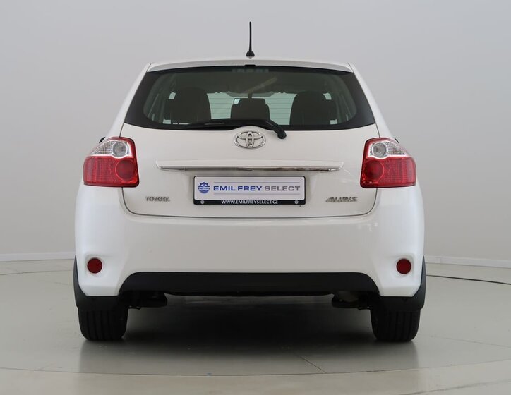 Toyota Auris Hatchback 1,6 l 97 kw