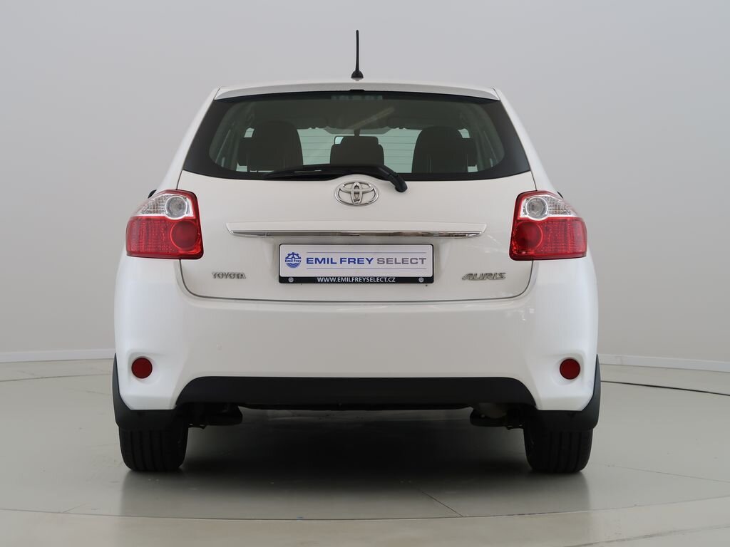 Toyota Auris Hatchback 1,6 l 97 kw