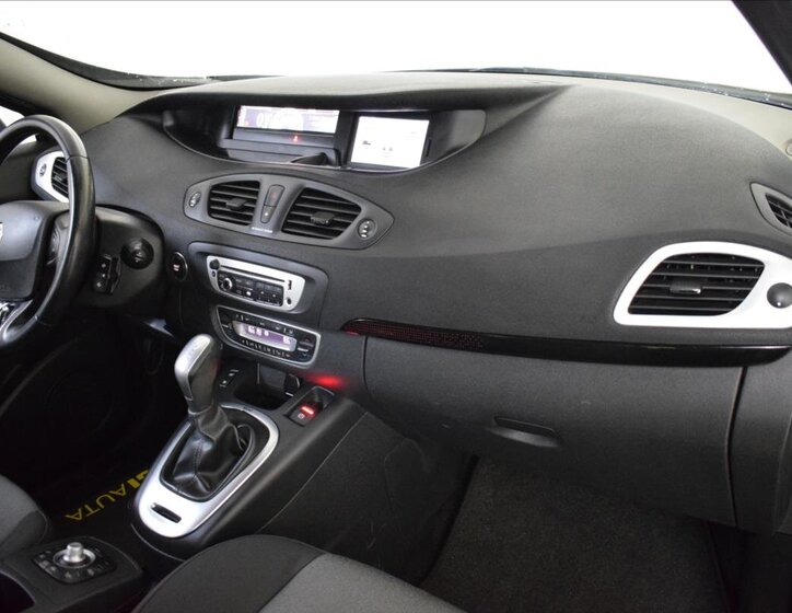 Renault Scénic MPV 1,5 l 81 kw