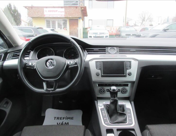 Volkswagen Passat Kombi 2,0 l 110 kw