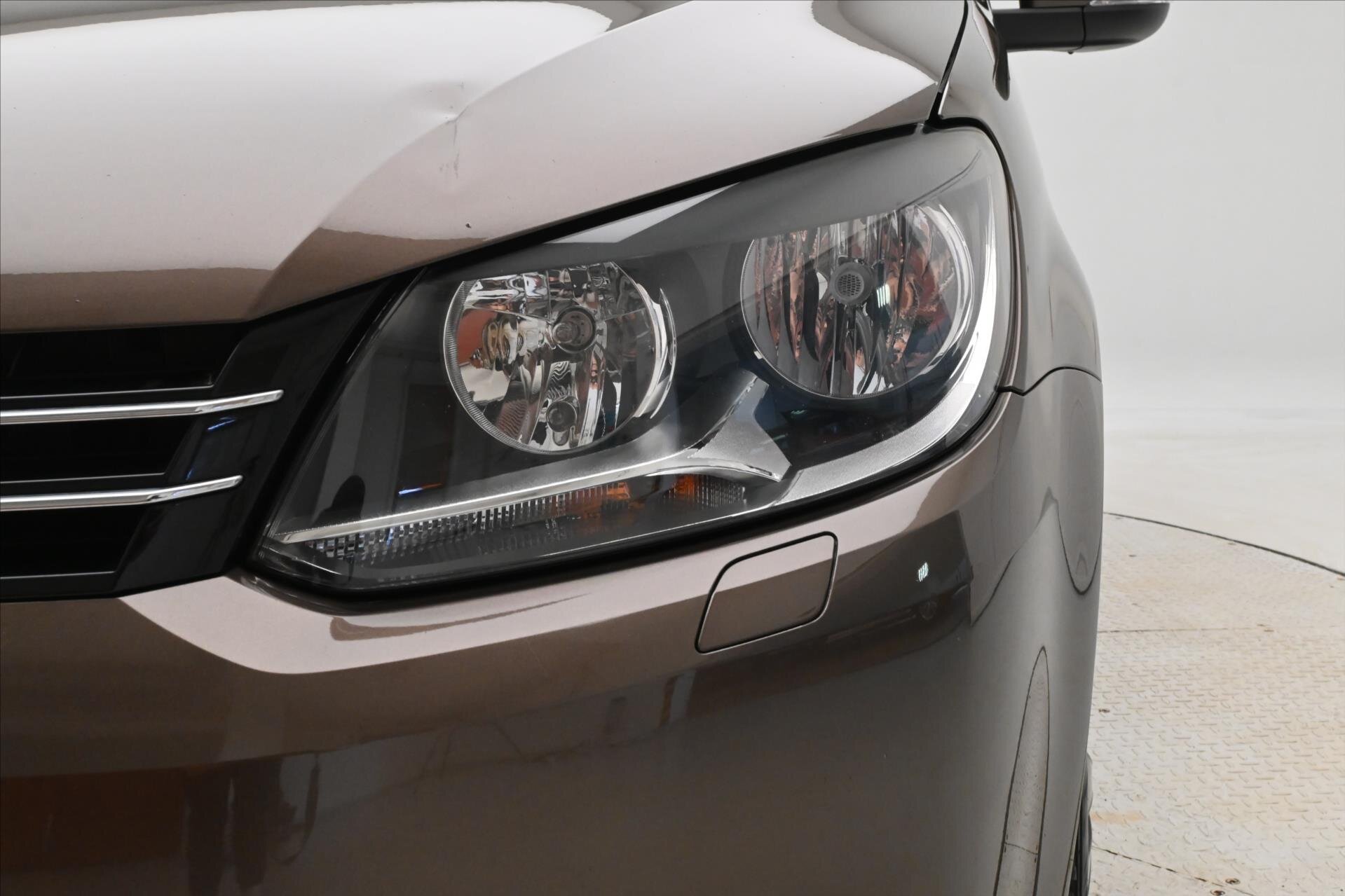 Volkswagen Touran MPV 1,6 l 77 kw