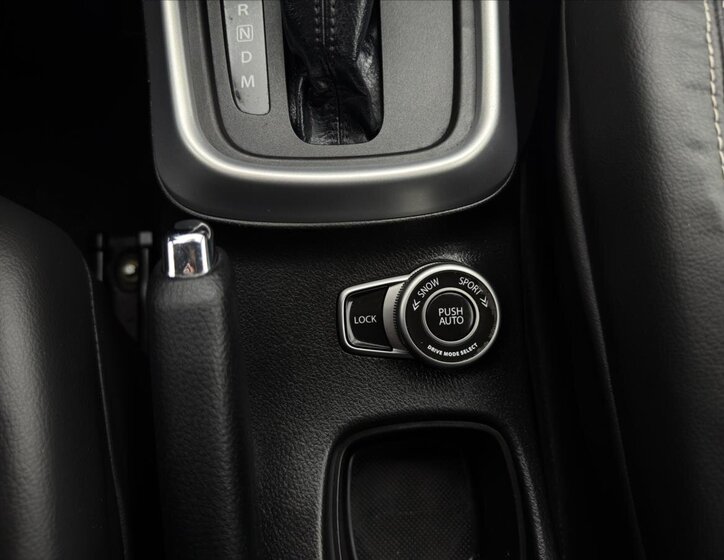 Suzuki SX4 S-Cross SUV / Terénní 1,6 l 88 kw