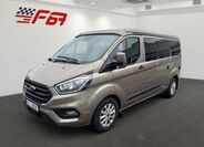 Ford Tourneo Custom 1